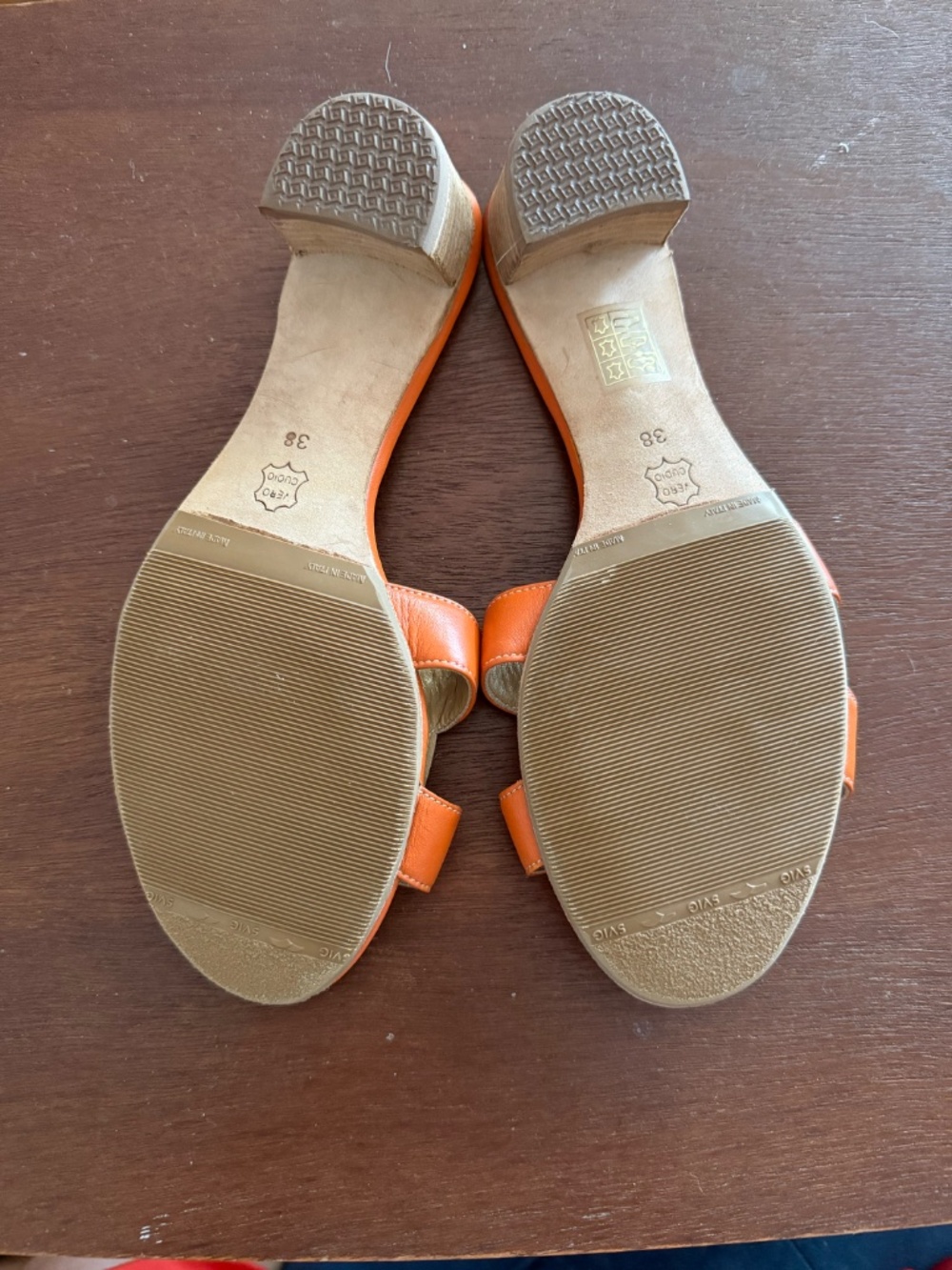 Hermès Oasis Orange Leather Block Heel Sandals – Size 38 (Excellent Condition) - Picture 7 of 11